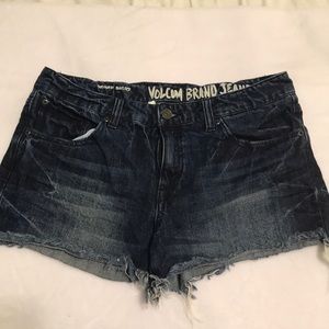 Volcom shorts
